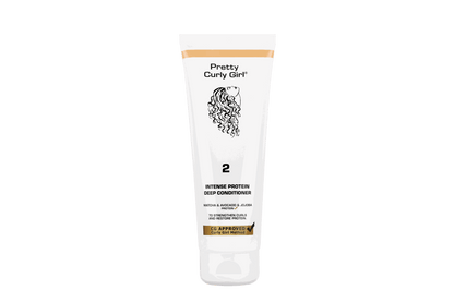 Pretty Curly Girl Intense Protein Deep Conditioner 250 ml / 8.5 oz, infused with Matcha, Avocado & Jojoba, made in the Netherlands